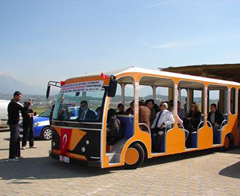 İşte ilk elektrikli otobüs