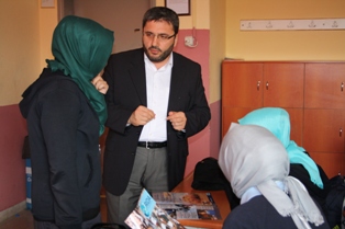 Cep harçlıkları yetimlere