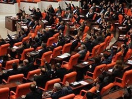 TBMM'nin bu haftaki gündemi darbeler