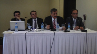 Turan öğrenciler ile buluştu