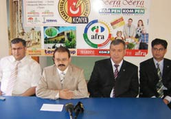 Meslek sahibi olanlar mumla aranıyor