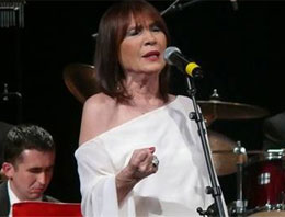 Ayten Alpman hayatını kaybetti