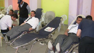 Ereğli Belediyesi’nden Kızılay’a destek