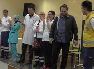Sağlıkçılar 'sağlıkta şiddet'i oynadılar