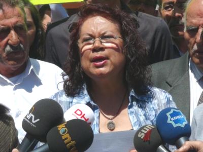 CHP'den "Suriye ile savaşa hayır" protestosu