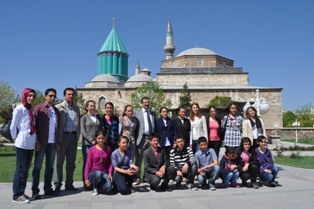 Köylü çocuklar Konya’yı gezdi