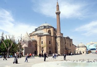 Şerafettin Camii kışlaya çevrilmiş