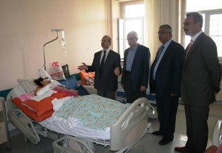 Yaralı imam hatiplileri ziyaret ettiler