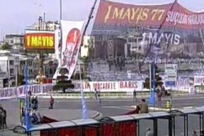 Emekçiler Taksim'e yürüyor