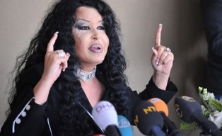 "Ben Bülent Ersoy'um x-raydan geçmem"
