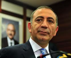 Gürsel Tekin istifa etti