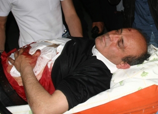 Sigara vermeyince bıçaklandı