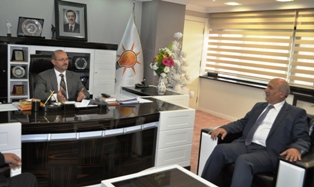 Türk-İş’ten AK Parti’ye ziyaret