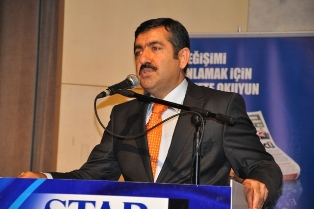 Konya’da yeni anayasa konuşuldu