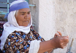 El emeği ile yapılan bir başka!