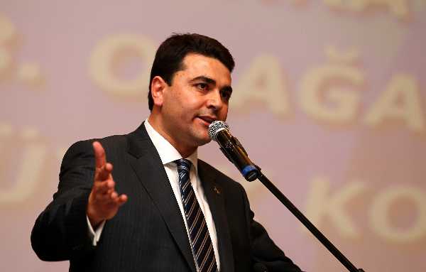 DP'de yeni başkan Gültekin Uysal