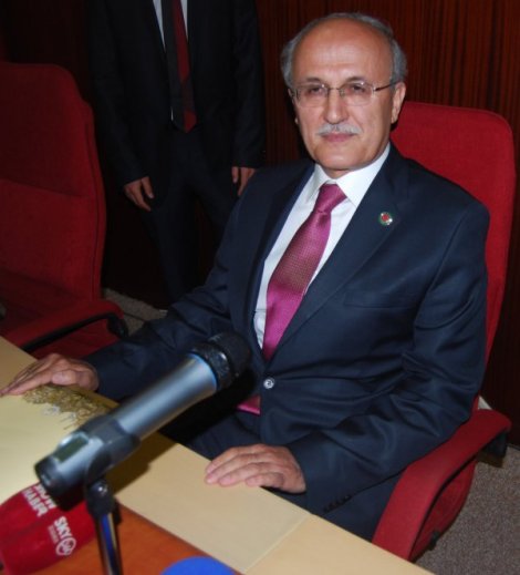 Hiç kimsenin temsilcisi değiliz