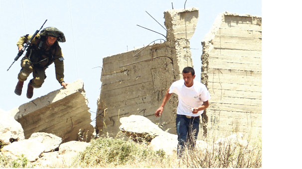 İsrail polisi 4 Filistinli'yi gözaltına aldı