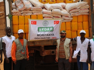 İHH’dan Moritanya’ya gıda yardımı