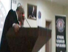 Burhan Kuzu'ya yine yumurtalı saldırı!