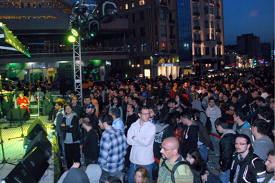 Taksim'de "Diablo" çılgınlığı