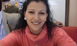 Dört çocuğu elinden alındı