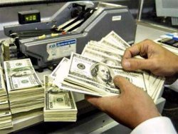 Dolar fırladı altın çakıldı