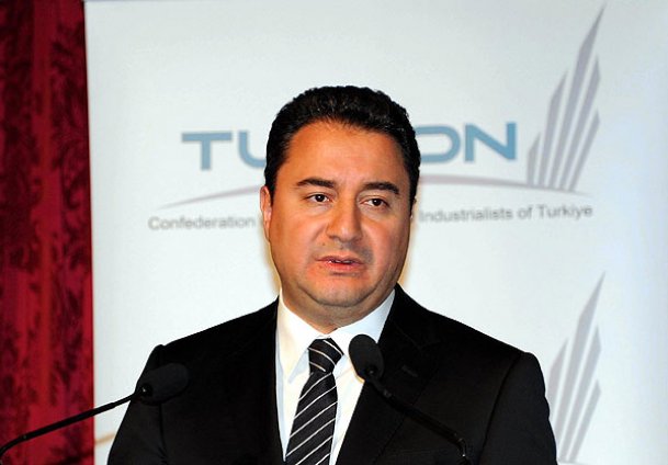 Ne yaptılarsa tersini yaptık