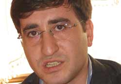 Devlet baba anlayışı bitmeli