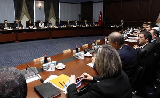 İşte AK Parti'nin tartıştığı anket