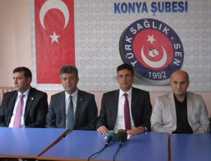 Sağlıkçılardan zam teklfşne tepki