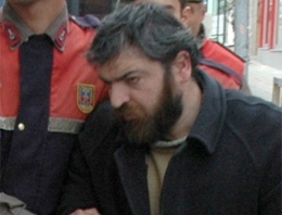 Yasin Hayal öyle bir halde ki.