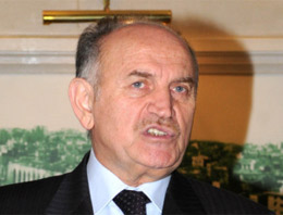 Topbaş'tan CHP'ye cami tepkisi