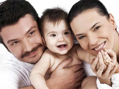 Yeşim Salkım ve Hakan Eratik AYRILAMADI!