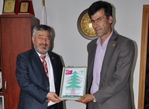 Selvi’ye fahri hemşerilik