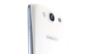 Şimdi de Galaxy S Iıı'ün Arkası