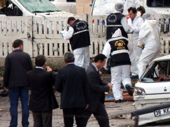 Talimatı Fehman Hüseyin ve Karayılan verdi