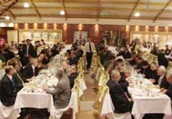 Makine mühendisleri yemekte buluştu