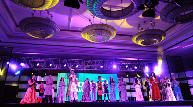 10. Türkçe Olimpiyatları renkli görüntülerle başladı