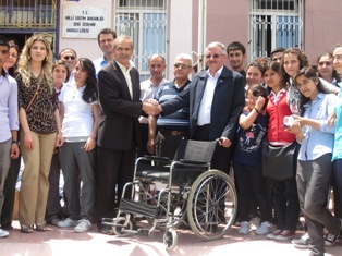 Zeki Özdemir Lisesinden Örnek Davranış