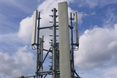 Baz istasyonları şehirden gidecek