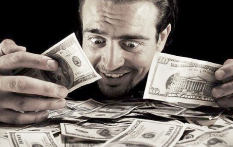 344 Türk 100 milyon doları aştı