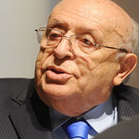 Demirel bu sorulara cevap verecek