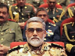 İran dünyaya kafa tutuyor