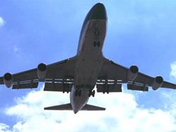 Ukrayna'da uçak düştü: 5 ölü