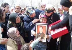 Şehit Astsubay toprağa verildi