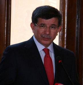 Davutoğlu'ndan önemli açıklamalar