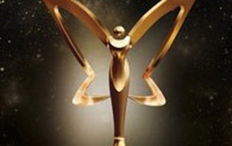 Kelebek’e Twitter bombardımanı