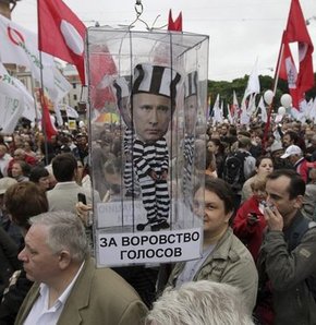 'Putinsiz Rusya' için yürüdüler