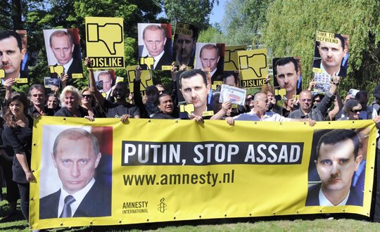 Clinton’dan Rusya’ya ‘oyun’